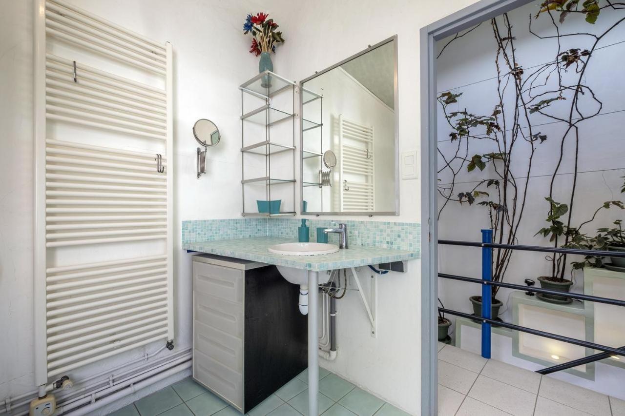 Les Volets Bleus T3 De 80 M2 Patio Privatif Apartman Rochefort  Kültér fotó