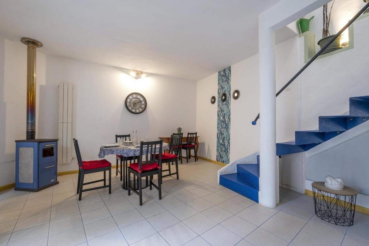 Les Volets Bleus T3 De 80 M2 Patio Privatif Apartman Rochefort  Kültér fotó